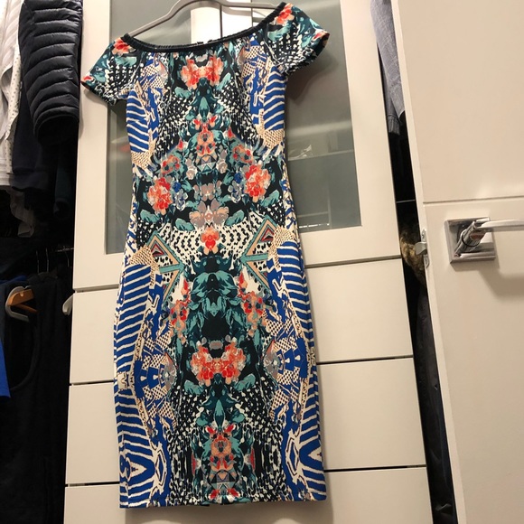 Dress - Picture 2 of 3